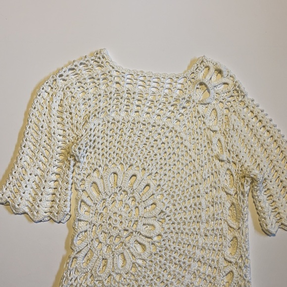 Vintage White Crochet Asymmetrical Sweater - Women’s Size Small - Picture 4 of 6